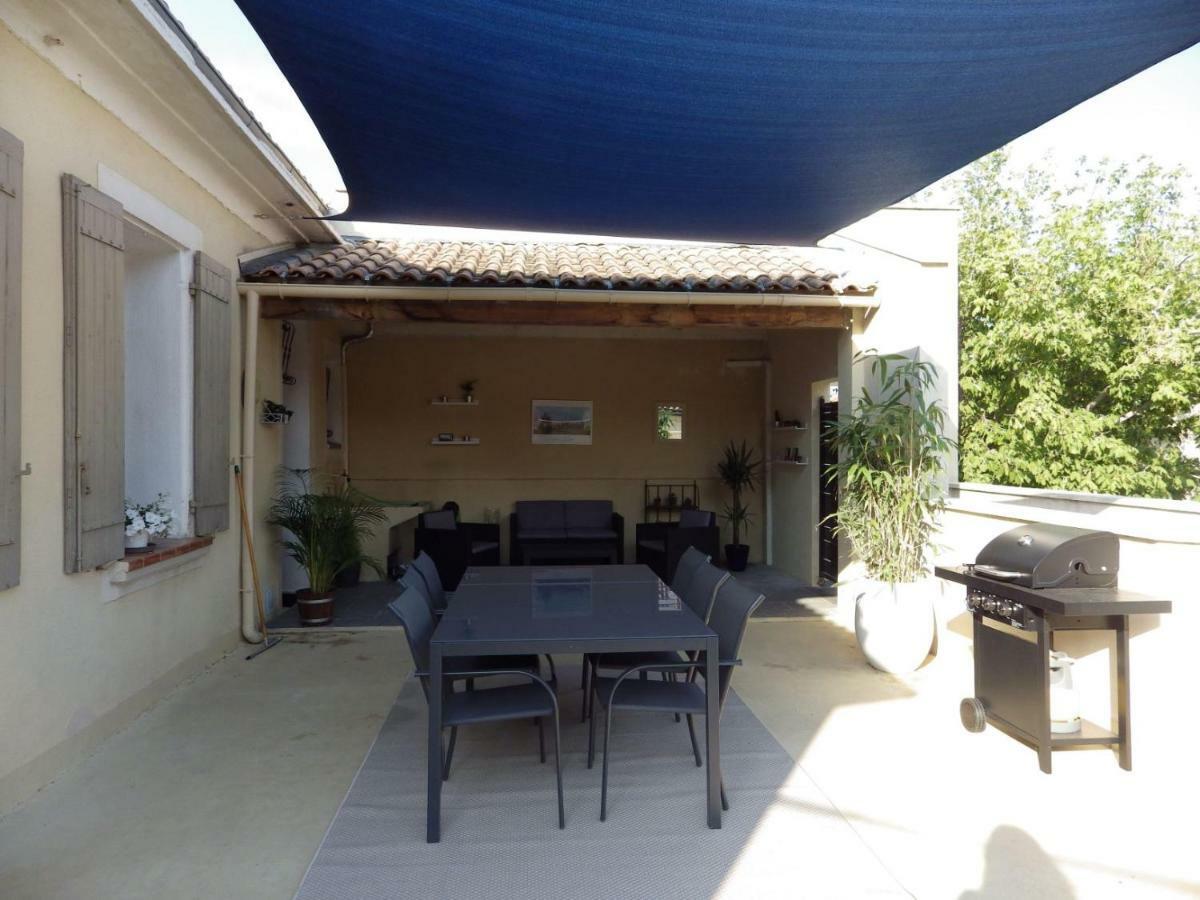 La Voile Bleue Apartment Chateauneuf-du-Pape Exterior photo